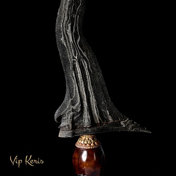 Кинжал Крис Наставник духовного развития, передачи знаний и силы Земли. фото vipkeris.ru