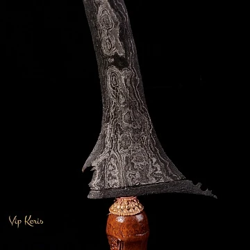 Индонезийский ритуальный кинжал Крис Junkung Cinarito Luk 3, Инь фото vipkeris.ru