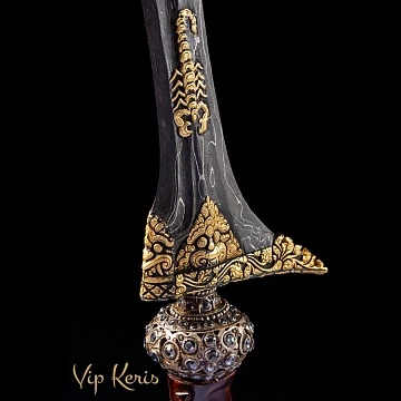 Крис Jalak Sumelang Makoro фото vipkeris.ru