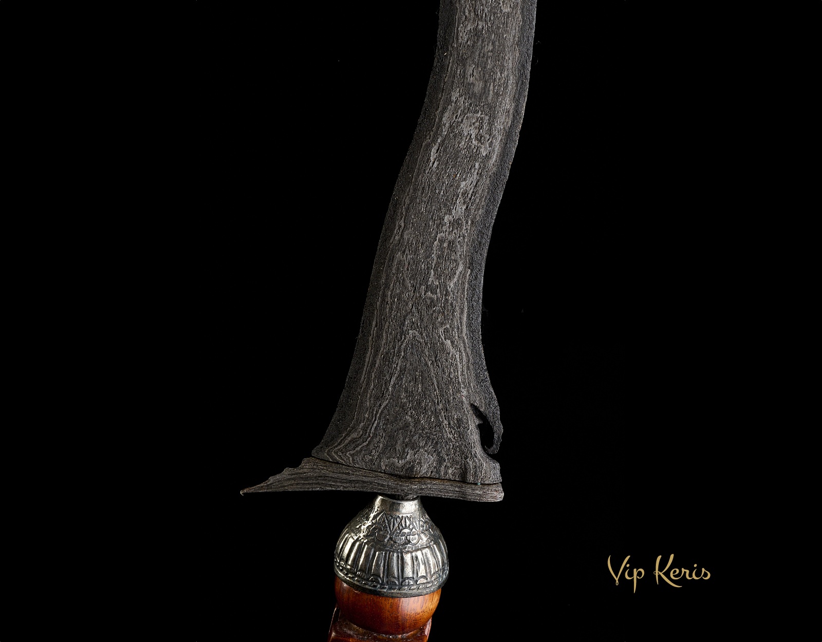 Бугийский ритуальный кинжал Крис Sepokal Luk5, двойной памор. Наставник. фото VipKeris