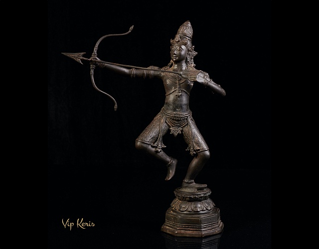 Алтарная статуя бога Рама фото VipKeris