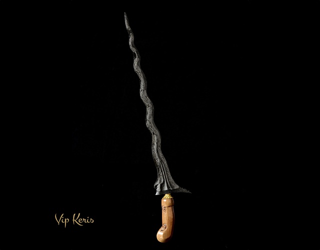 Индонезийский кинжал Крис Sengkelat — 10 аркан, «Клинок Колеса Судьбы» фото VipKeris