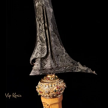 Кинжал Крис Jalak Sinom, аспект Власти. фото vipkeris.ru