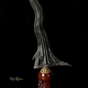 Индонезийский кинжал Крис Sengkelat, власть, социум. фото vipkeris.ru