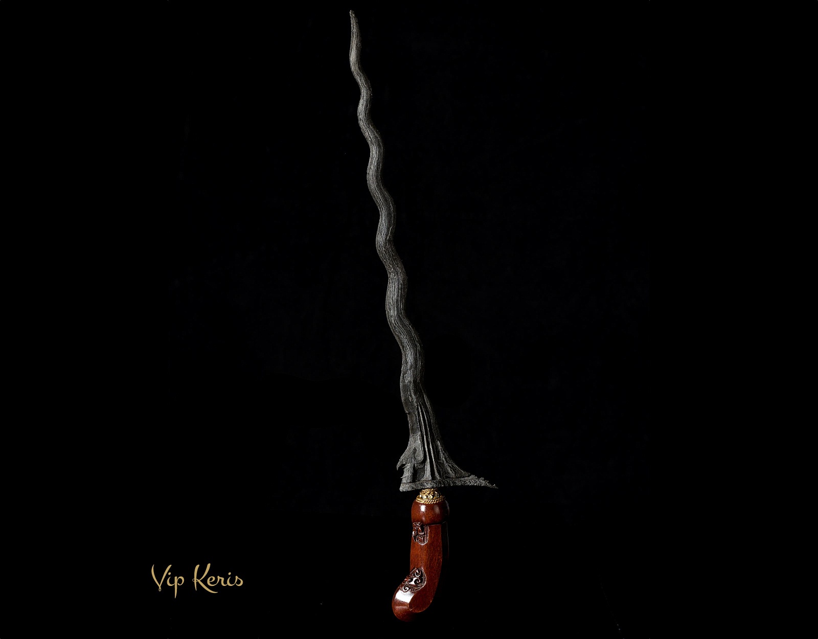 Индонезийский кинжал Крис Sengkelat, власть, социум. фото VipKeris