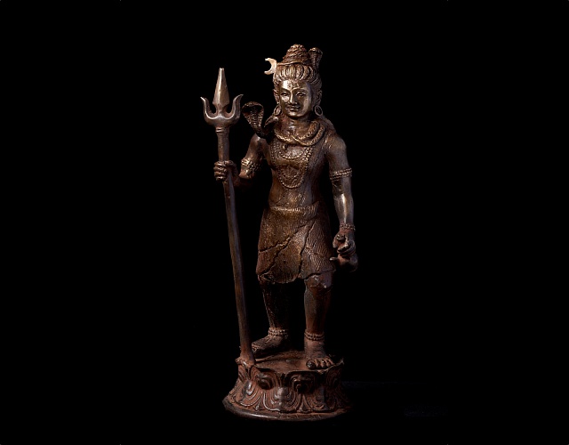 Бронзовая статуя Шива с трезубцем. 24см. фото VipKeris