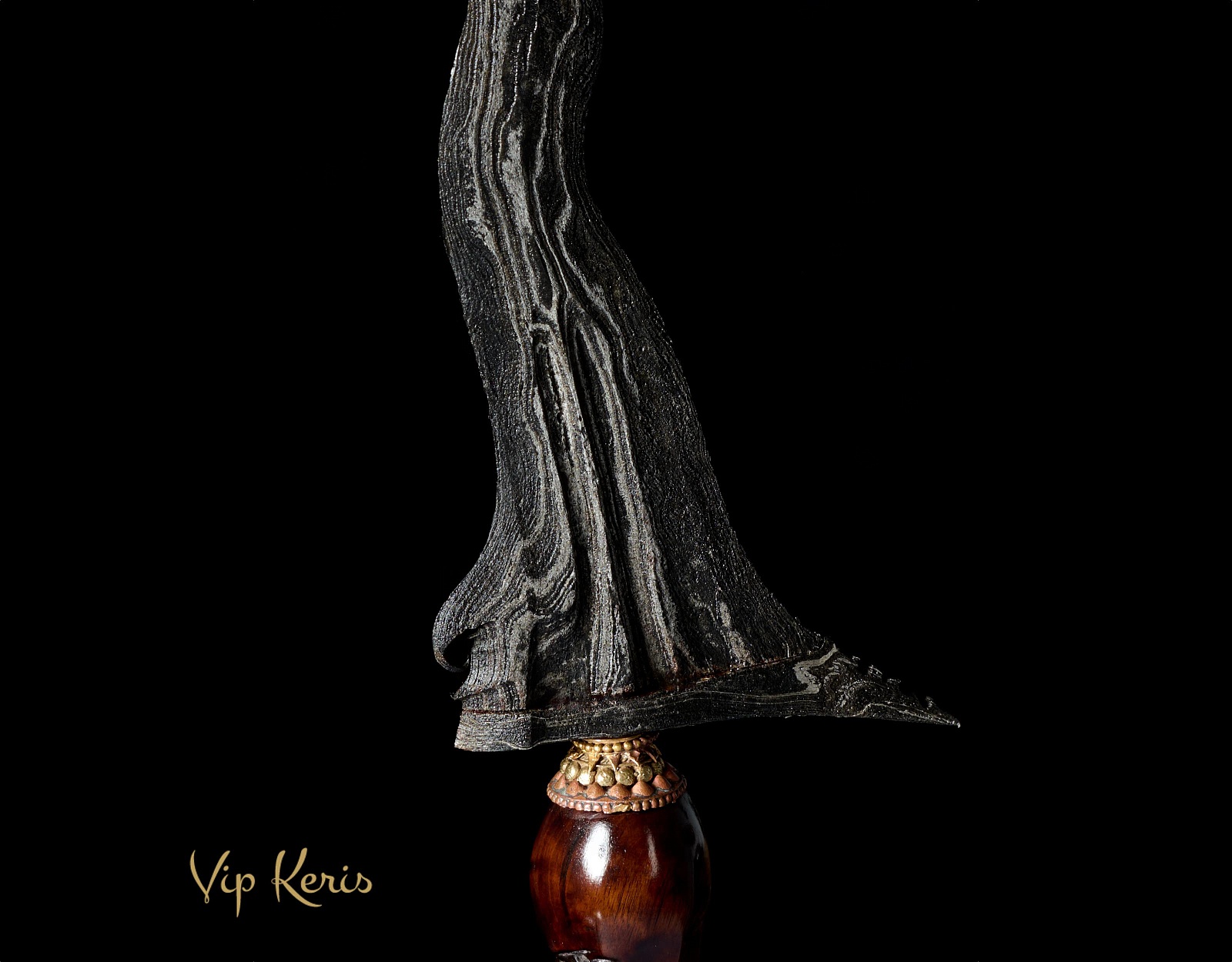 Кинжал Крис Наставник духовного развития, передачи знаний и силы Земли. фото VipKeris