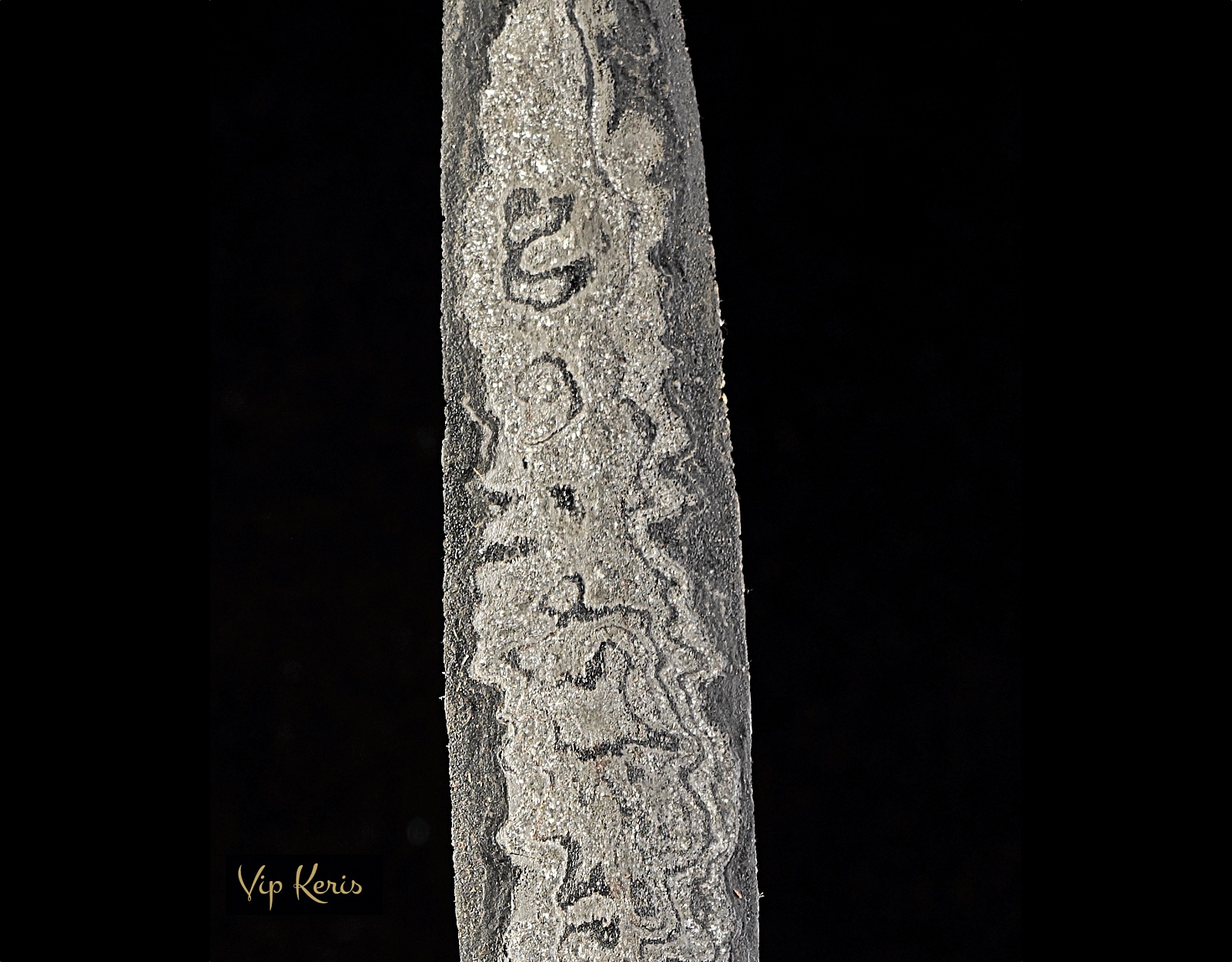 Ритуальный Tombak Ular Ganda фото VipKeris