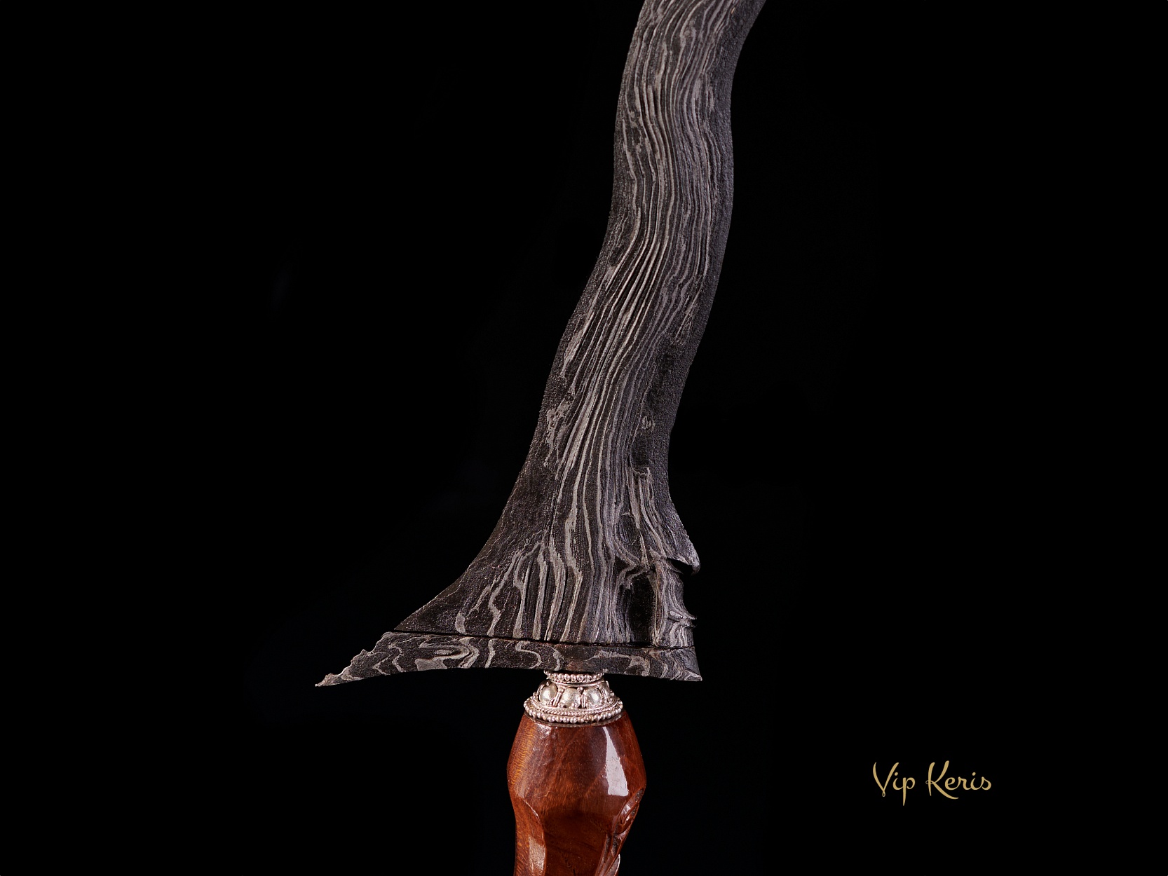 Пламевидный кинжал Крис Santal Luk11, 5 аркан фото VipKeris