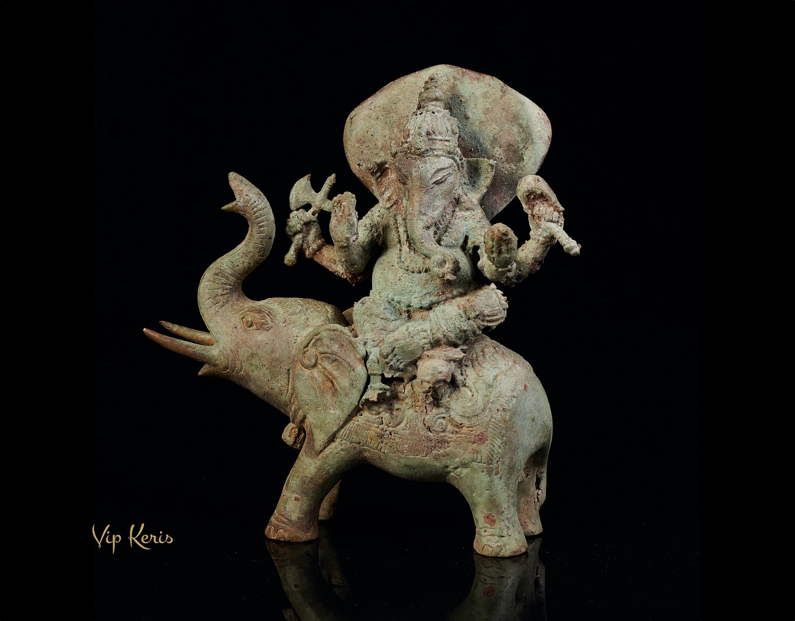 Антикварная статуя Ганеша верхом на слоне фото VipKeris
