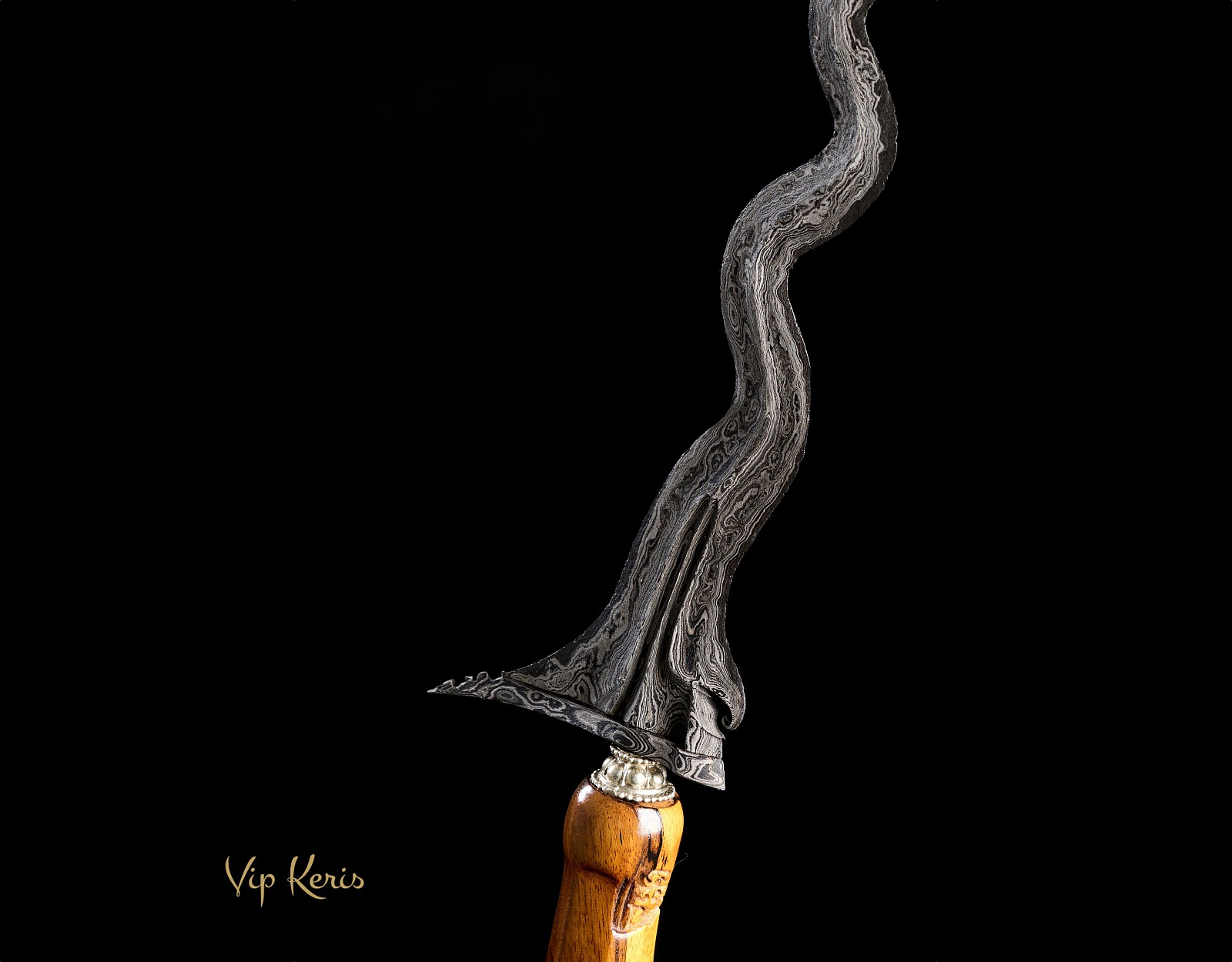 Метеоритный ритуальный кинжал Крис Sabuk Inten Luk 11, Стихия Воздух, Огонь фото VipKeris
