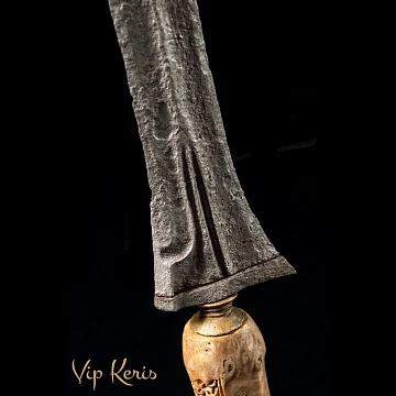 Кинжал Крис из метеоритного железа Jalak Kabudhan фото vipkeris.ru
